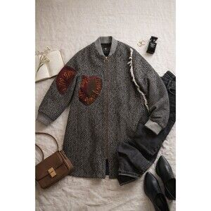 DZZIT Tweed Artsy Zip Coat Heart Patch Statement Jacket Quiet Luxury